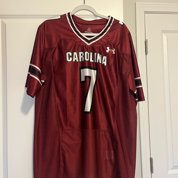 Under Armour Tops - UA Burgundy Carolina Jersey